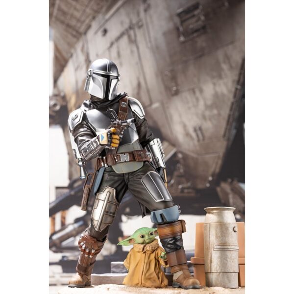 KTSW178 - Star Wars The Mandalorian and Child 1:7 Scale ARTFX Statue