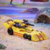 HSF3020 - Transformers Generations Legacy Deluxe Dragstrip