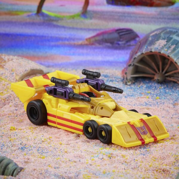 HSF3020 - Transformers Generations Legacy Deluxe Dragstrip
