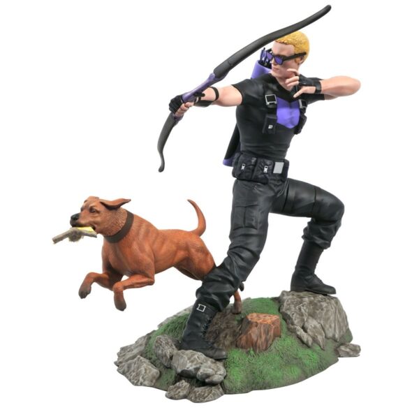 DC83912-Marvel Gallery Comic Hawkeye Statue
