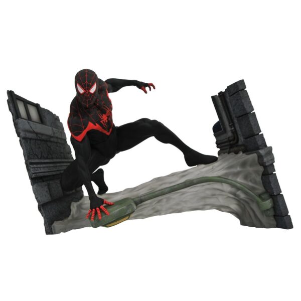 DC84219 - Marvel Gallery Miles Morales Statue