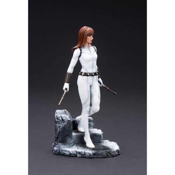 DC55204-Marvel Universe Black Widow White Version ARTFX Premier Statue