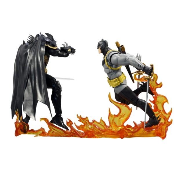 DC Collector Batman vs. Azrael 7-In Figure 2-Pk_04 MF15455-DC Collector Batman vs Azrael Batman Armor 7-Inch Scale Action Figure 2-Pack