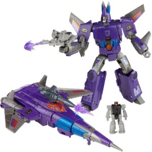 HSF3074-Transformers Generations Selects Legacy Voyager Cyclonus and Nightstick - Exclusive