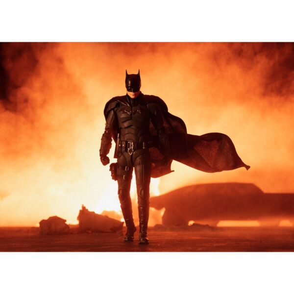 BABAS63765-The Batman Movie Batman S.H.Figuarts Action Figure
