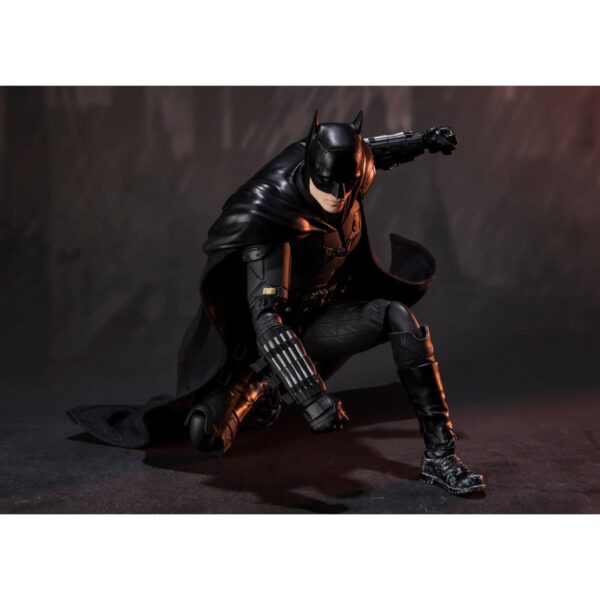 BABAS63765-The Batman Movie Batman S.H.Figuarts Action Figure