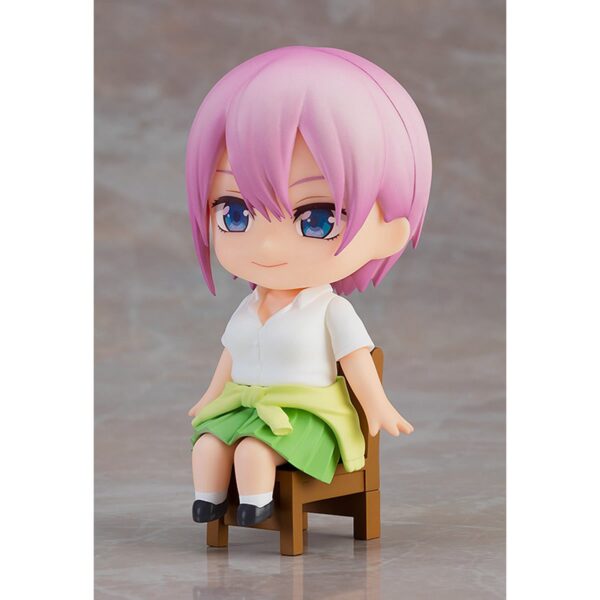 UTCG17019-The Quintessential Quintuplets Ichika Nakano Nendoroid Swacchao! Sitting Figure