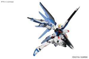 5057404-BANDAI HOBBY HGCE 1/144 Freedom Gundam