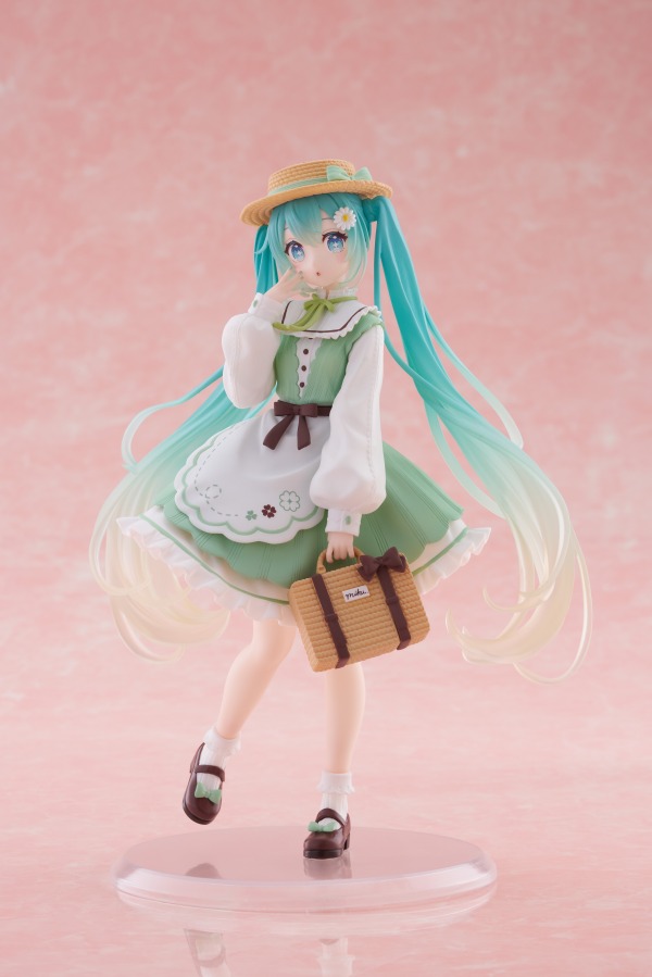 TT40274-TAITO Hatsune Miku Figure - Fashion (Country Ver.)