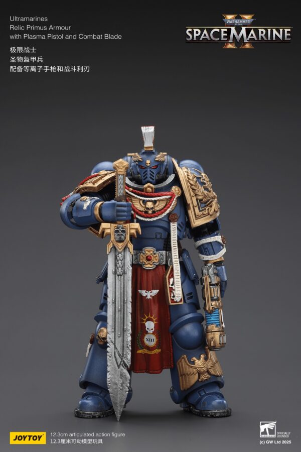 JT02816-Ultramarines Relic Primus Armour with Plasma Pistol and Combat Blade